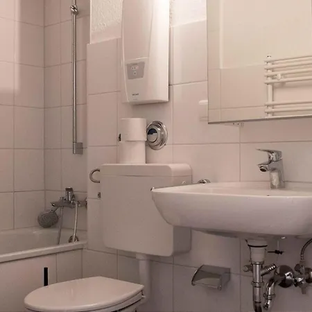 Work And Balcony Apartment *